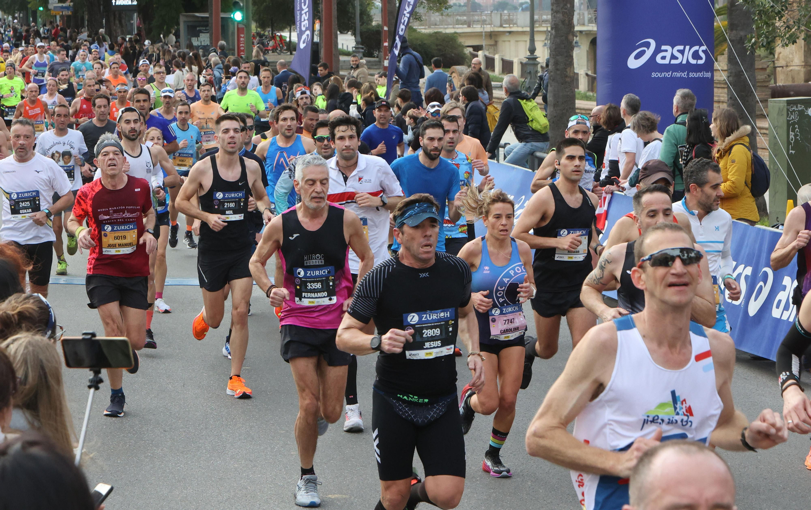 Búscate en la maratón de Sevilla 14