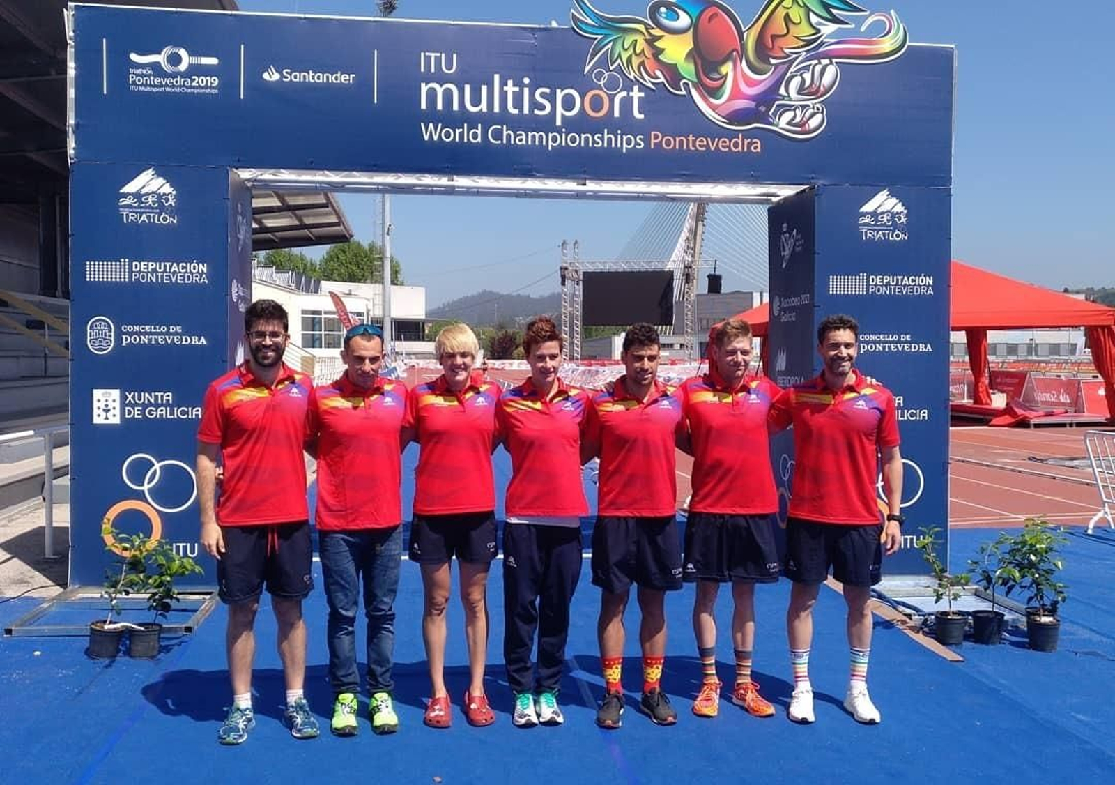 Camilo Puertas, segundo por la derecha, junto a sus compañeros en la selección.