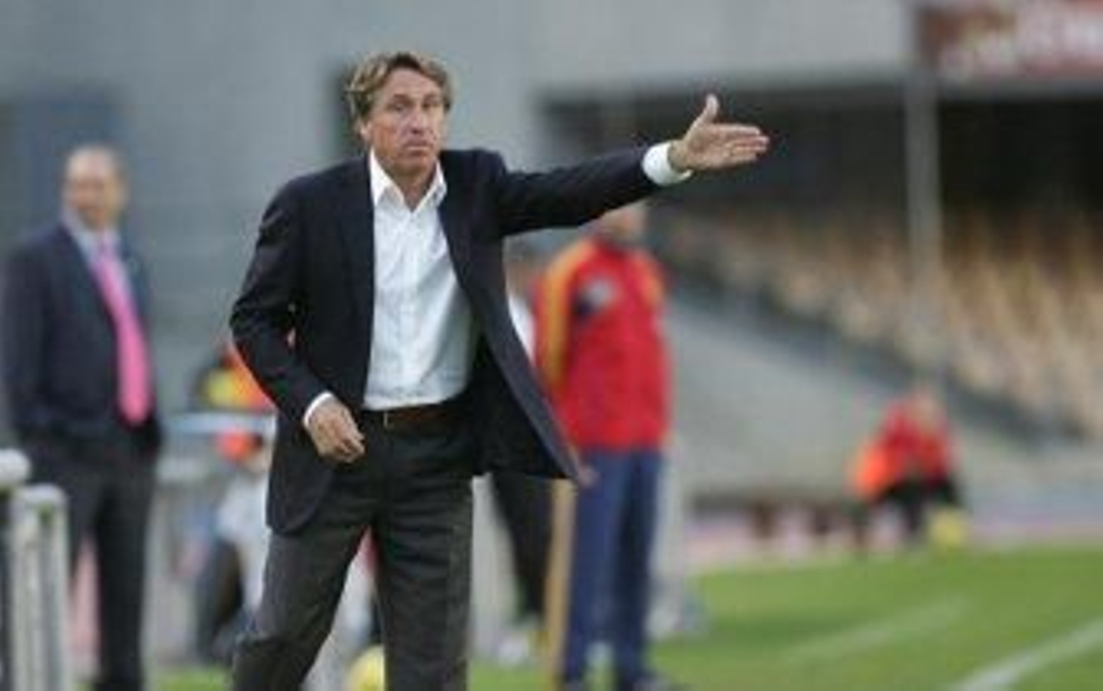 El dilema de Esteban Vigo frente al líder