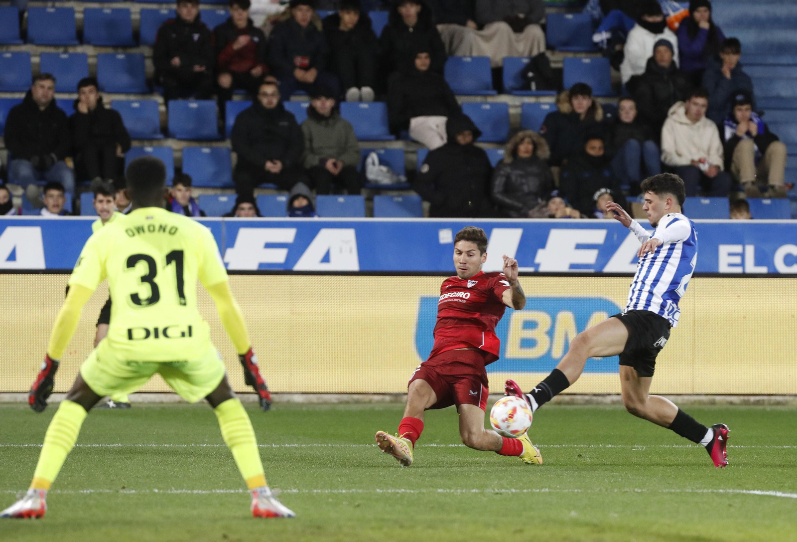 Las fotos del Alavés-Sevilla de Copa del Rey