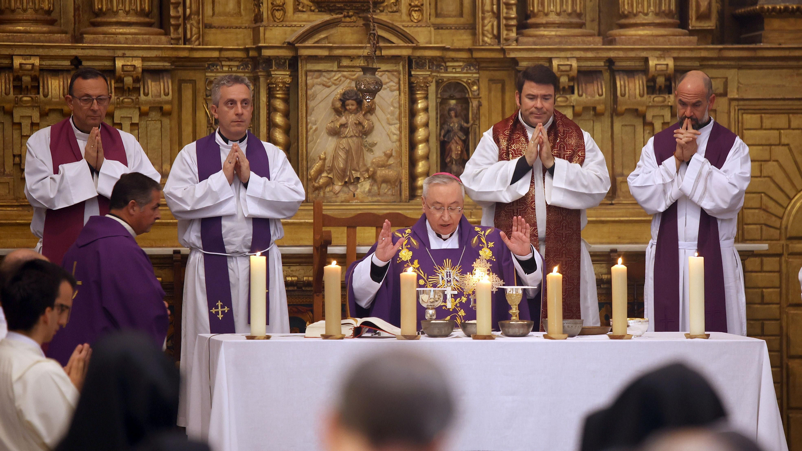 Misa de despedida en la Cartuja de Jerez a las hermanas de Belén
