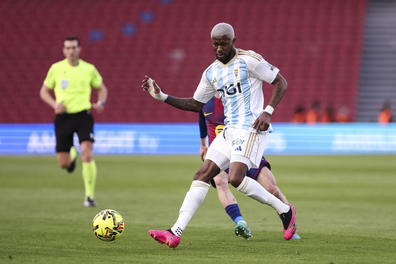 Las fotos del Barcelona-Oviedo