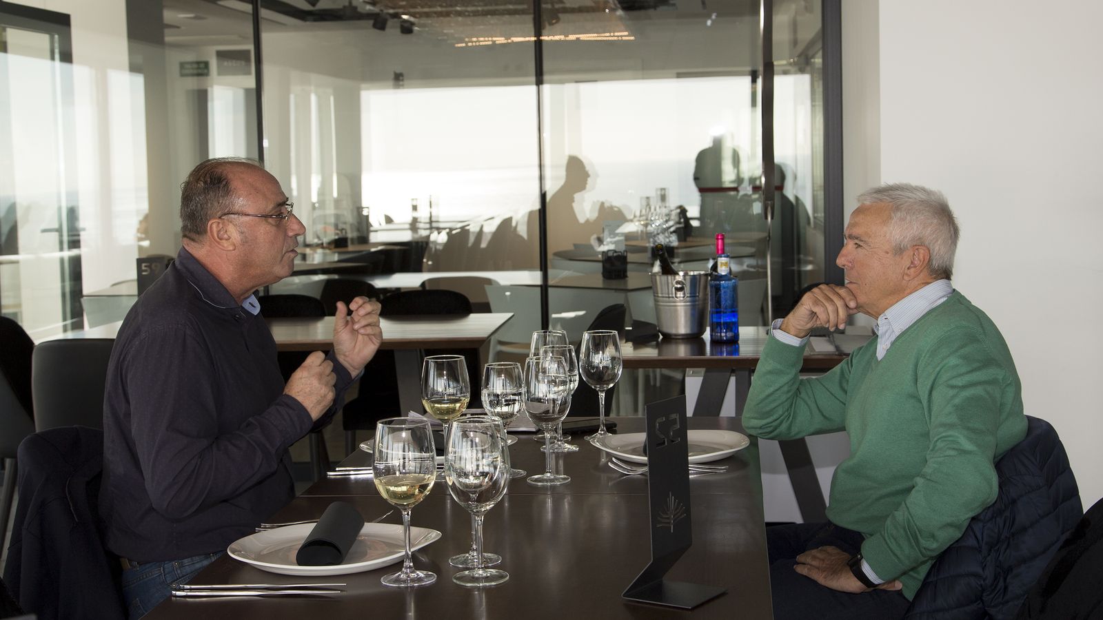 Juan Luis Pinto charla con Francisco Gutiérrez