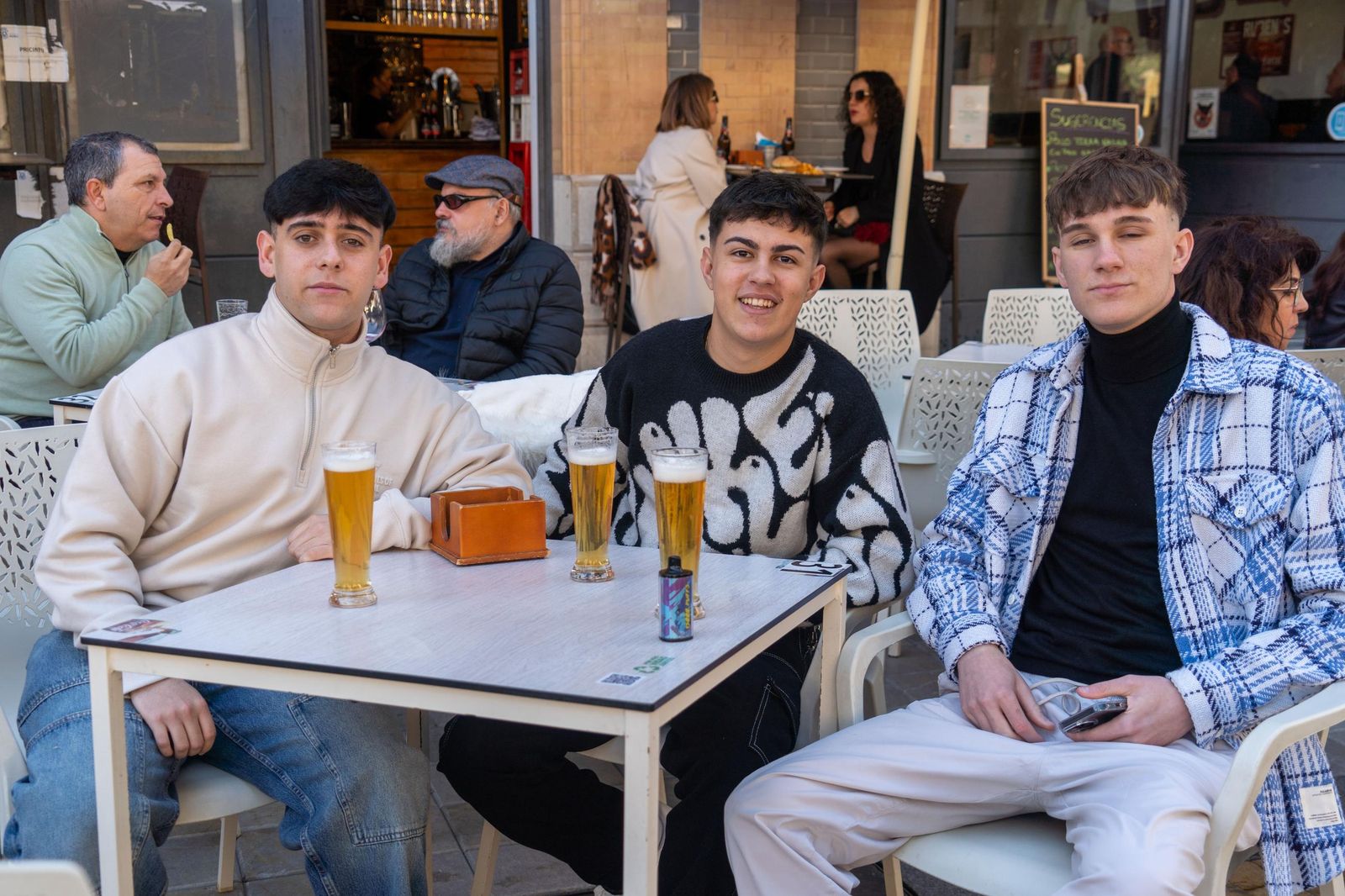 Imágenes de la fiesta del 31 de diciembre en las calles de Huelva