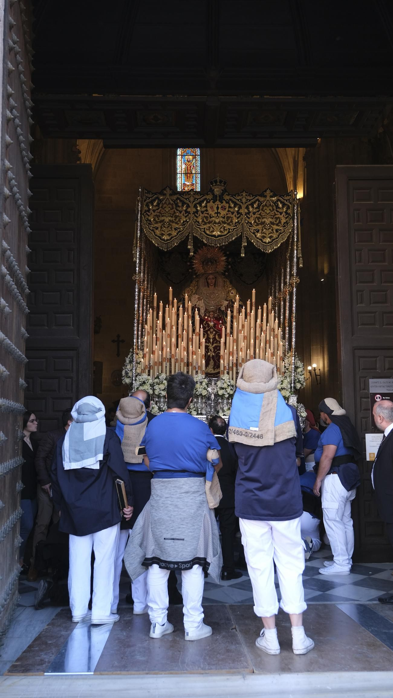 La procesión de Prendimiento en Almería, en imágenes