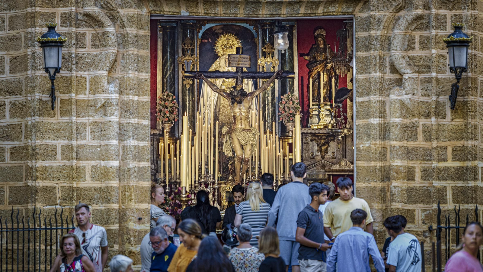 Las imágenes del Cristo de la Misericordia de la cofradía de La Palma después de su restauración