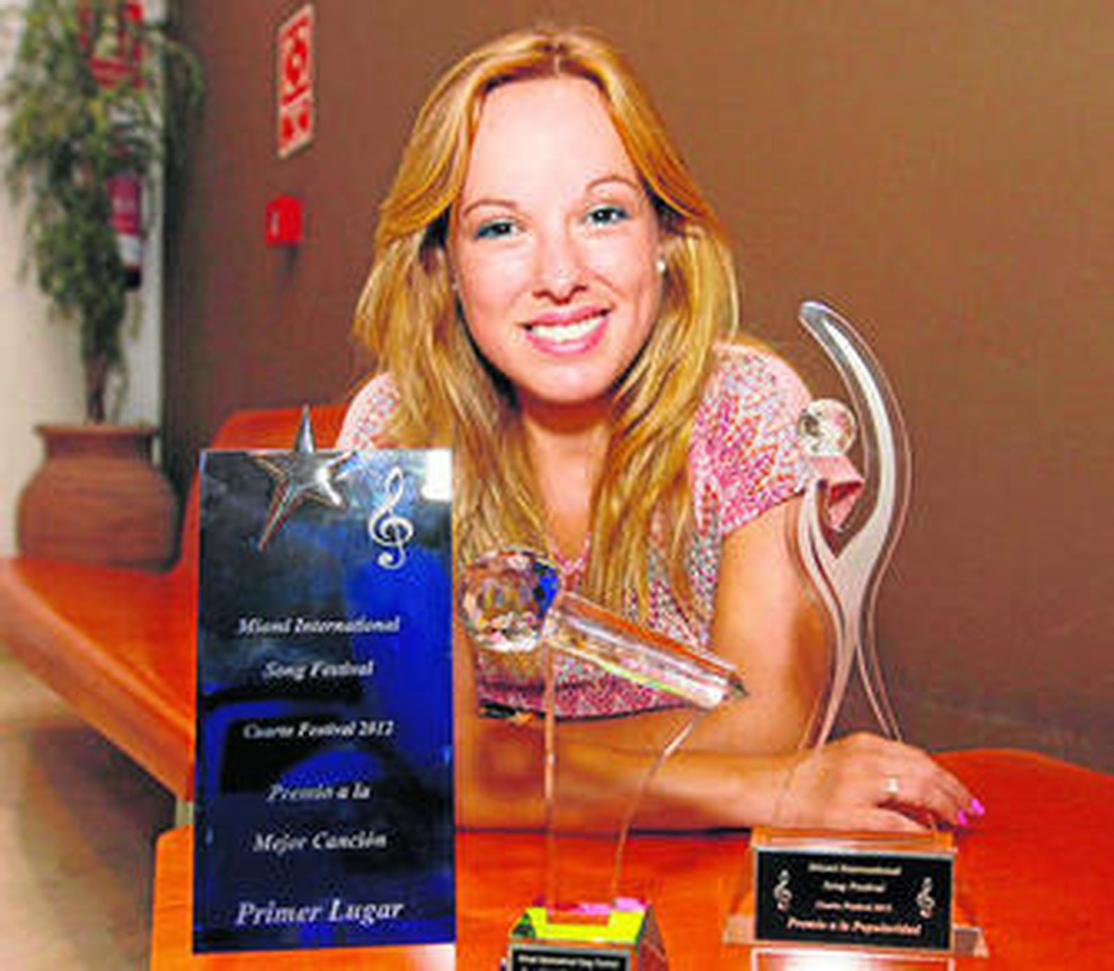 Alejandra Rodríguez en un momento de la entrevista en el Teatro Moderno.