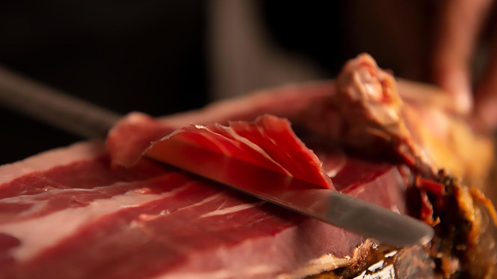 Cortado del jamón. Cortado del jamón.