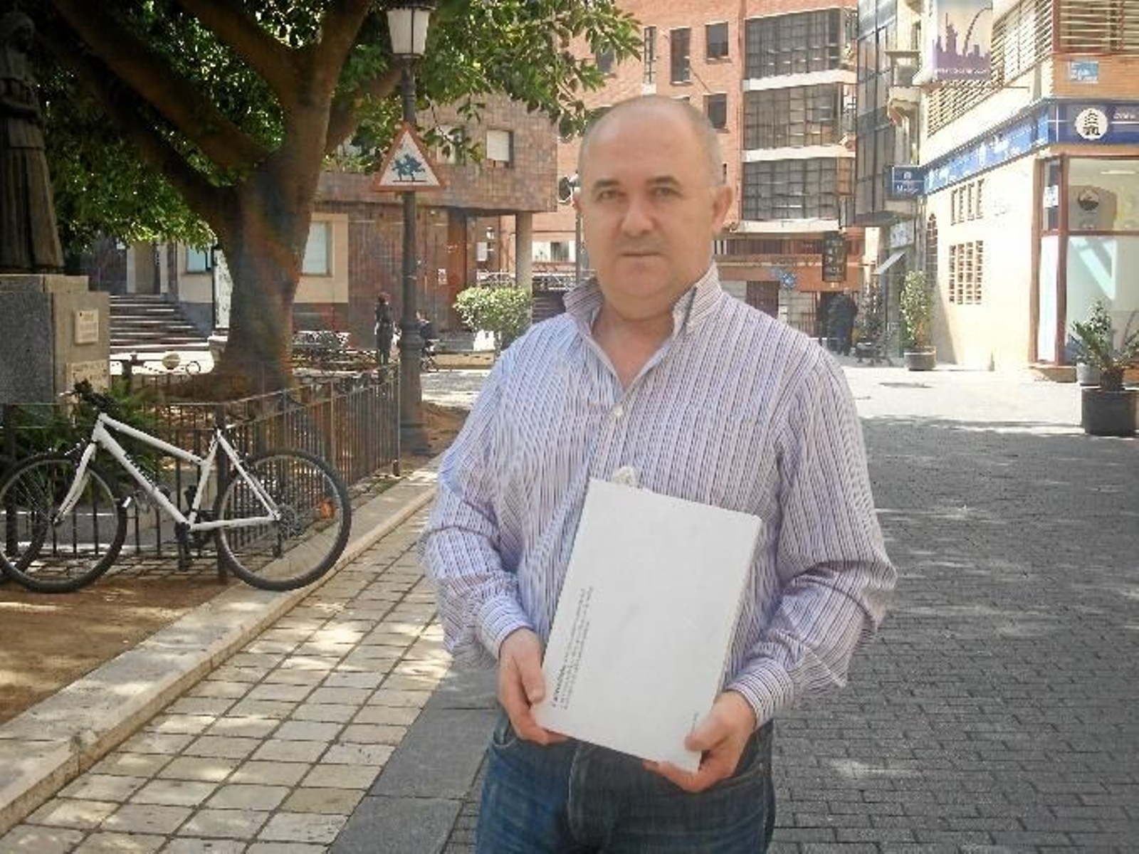 Domingo Martín Gómez y su callecedario