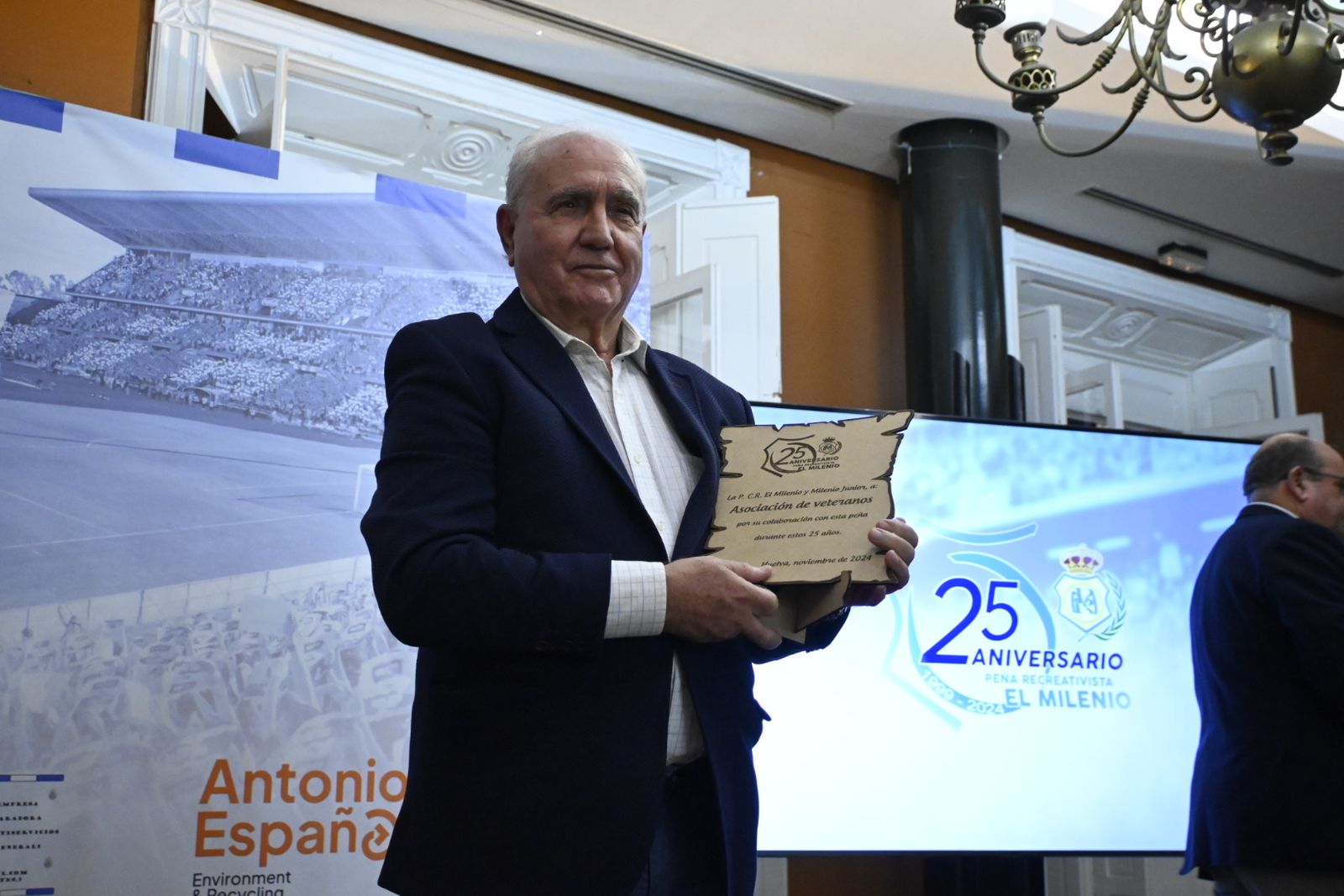 Acto de celebración del 25 aniversario de la Peña Cultural Recreativista 'El Milenio' en imágenes