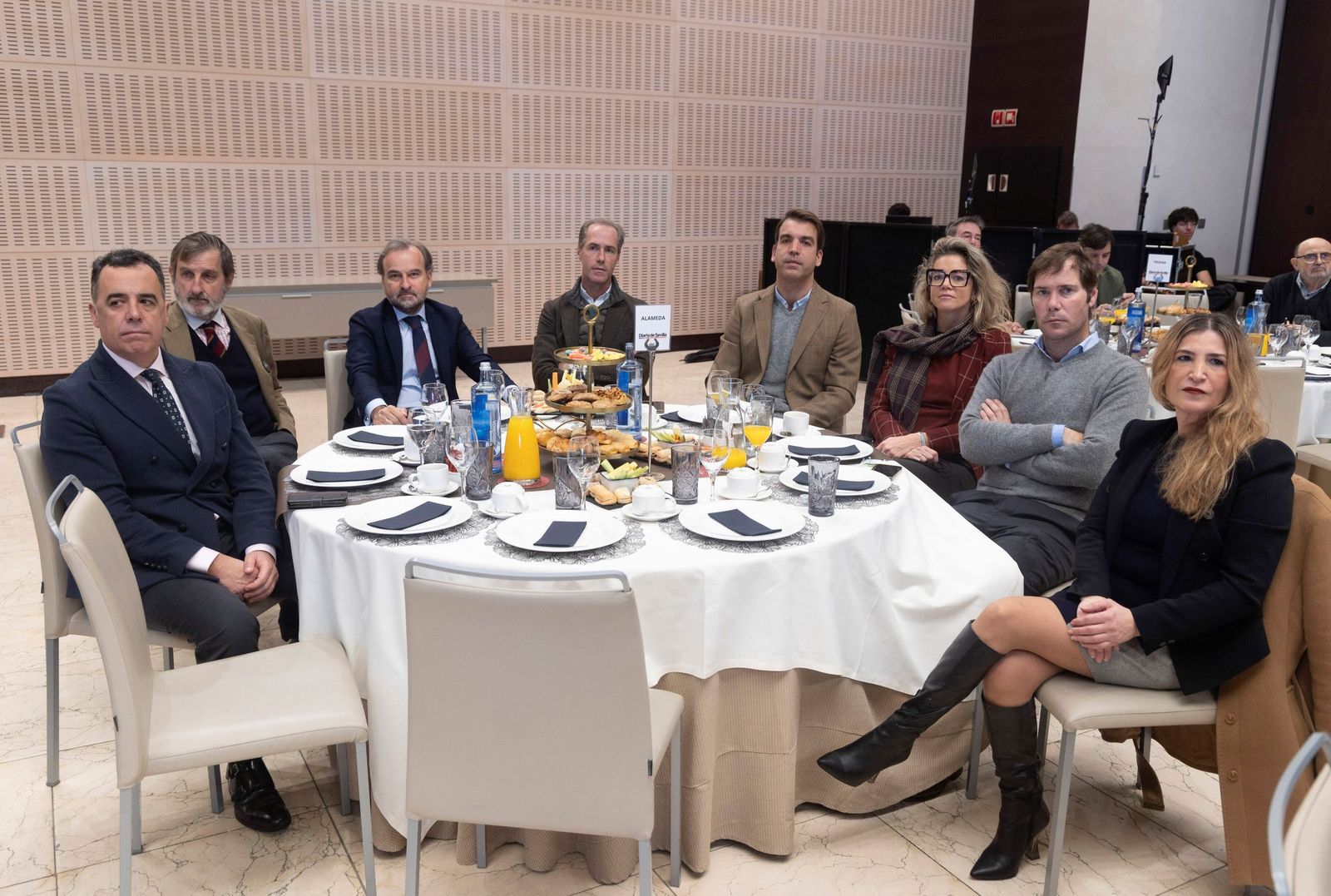 Rafael Peinado, Ramón Fernández, Rafael Frutos, Juan Antonio Peña, Manuel Peña, María José Peña, Fernando Peña y Macarena Morán