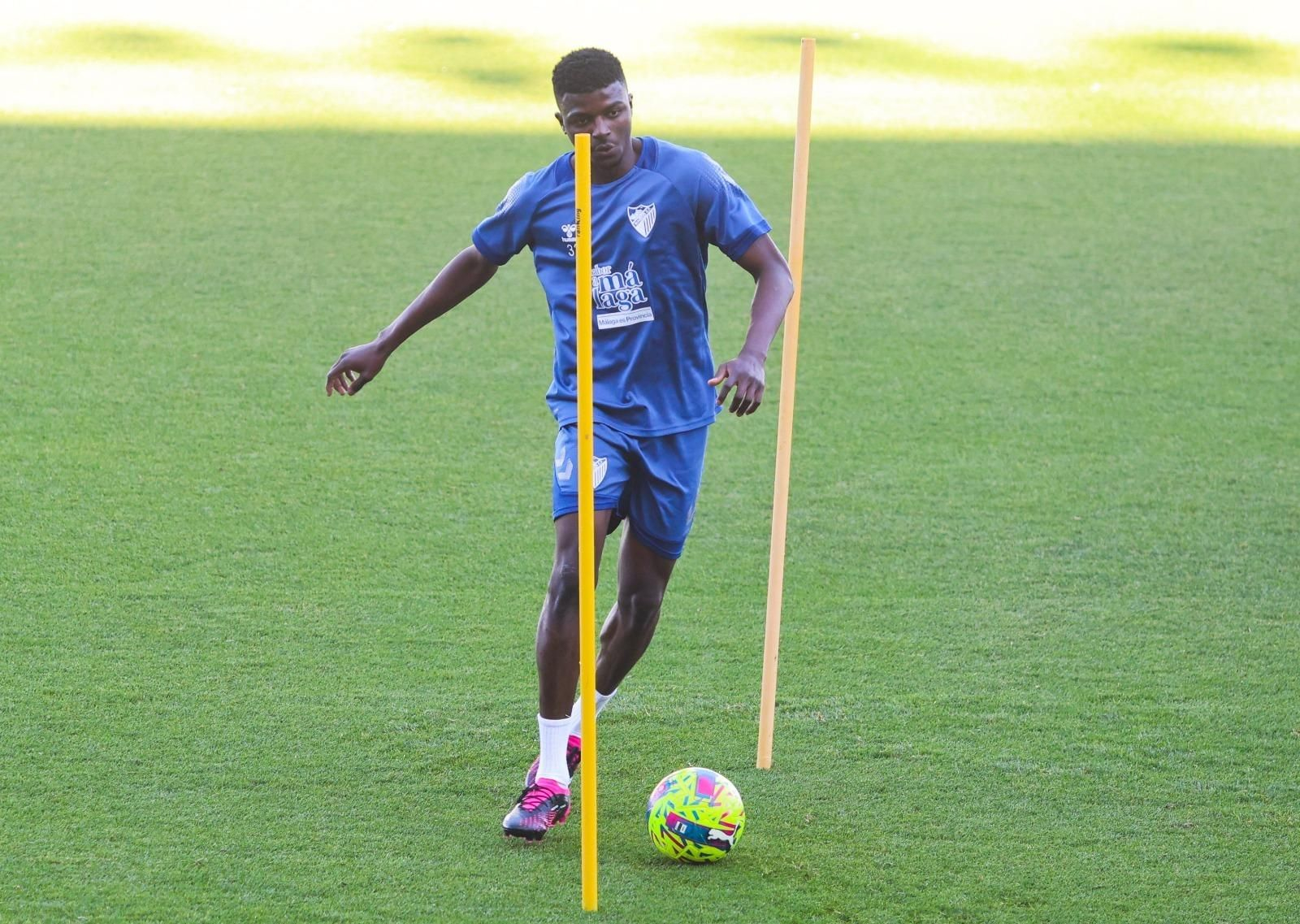Primer entrenamiento de esta semana del Málaga, en fotos