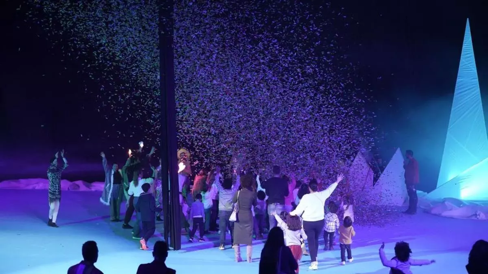‘INARI’, un pueblo encantado de la Navidad en Sevilla.