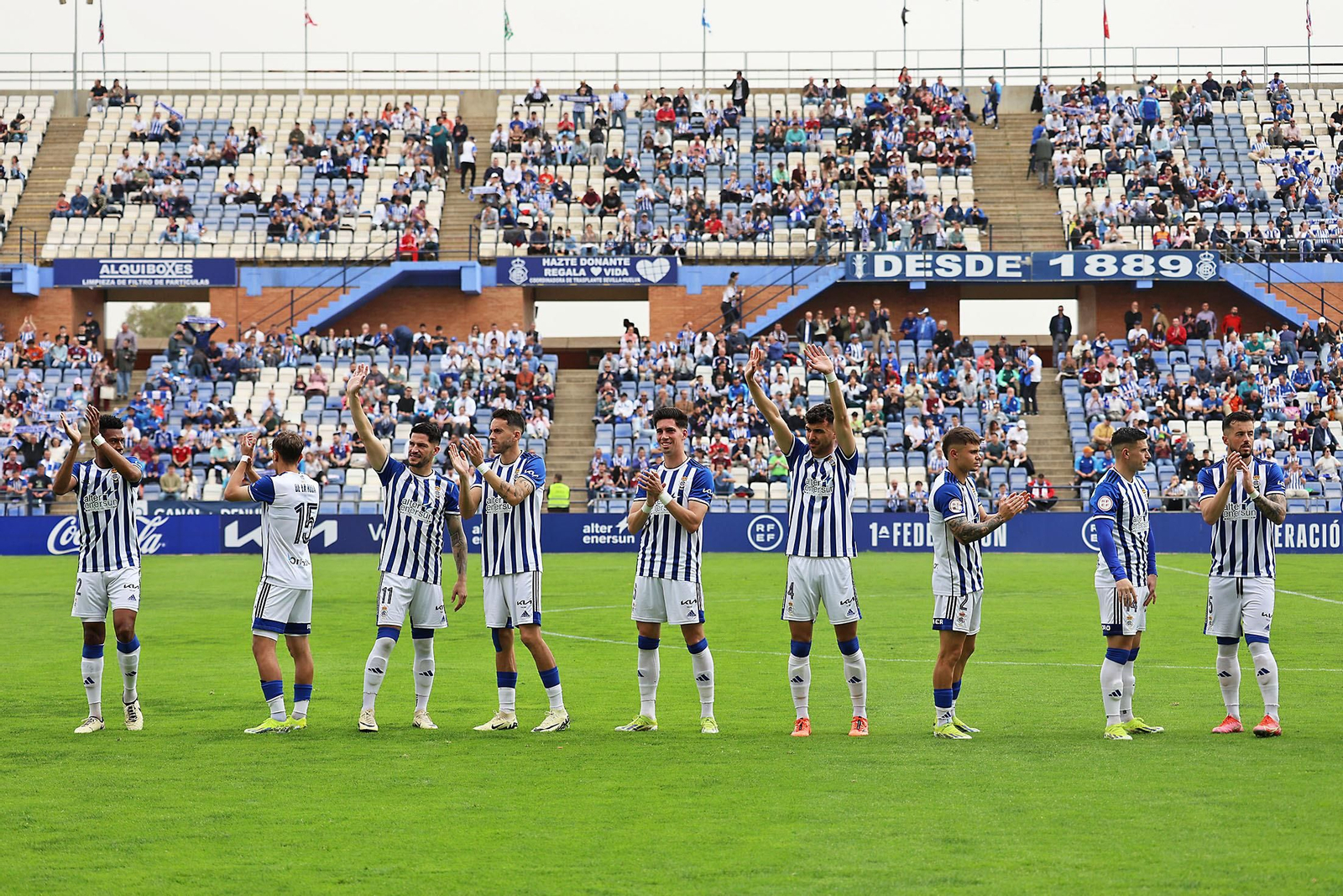Imágenes del encuentro entre el Recreativo de Huelva y la AD Mérida