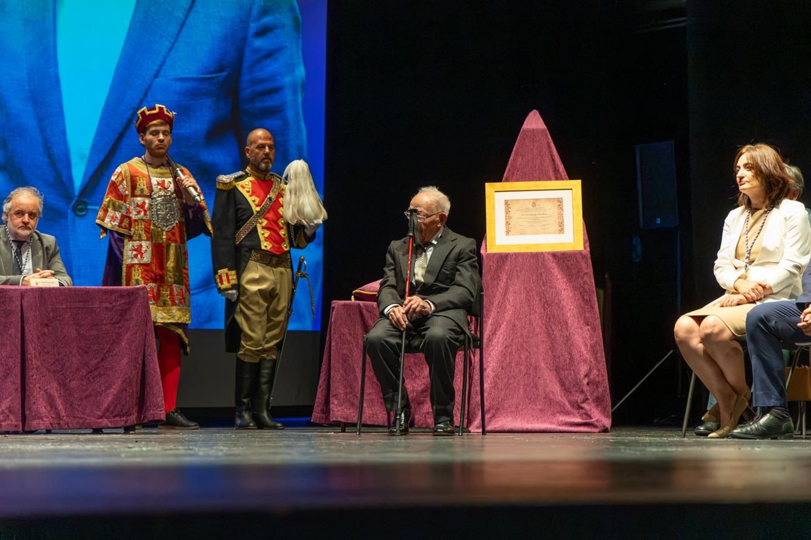 Entrega de la Medalla de Oro de la Ciudad a Luis Berges