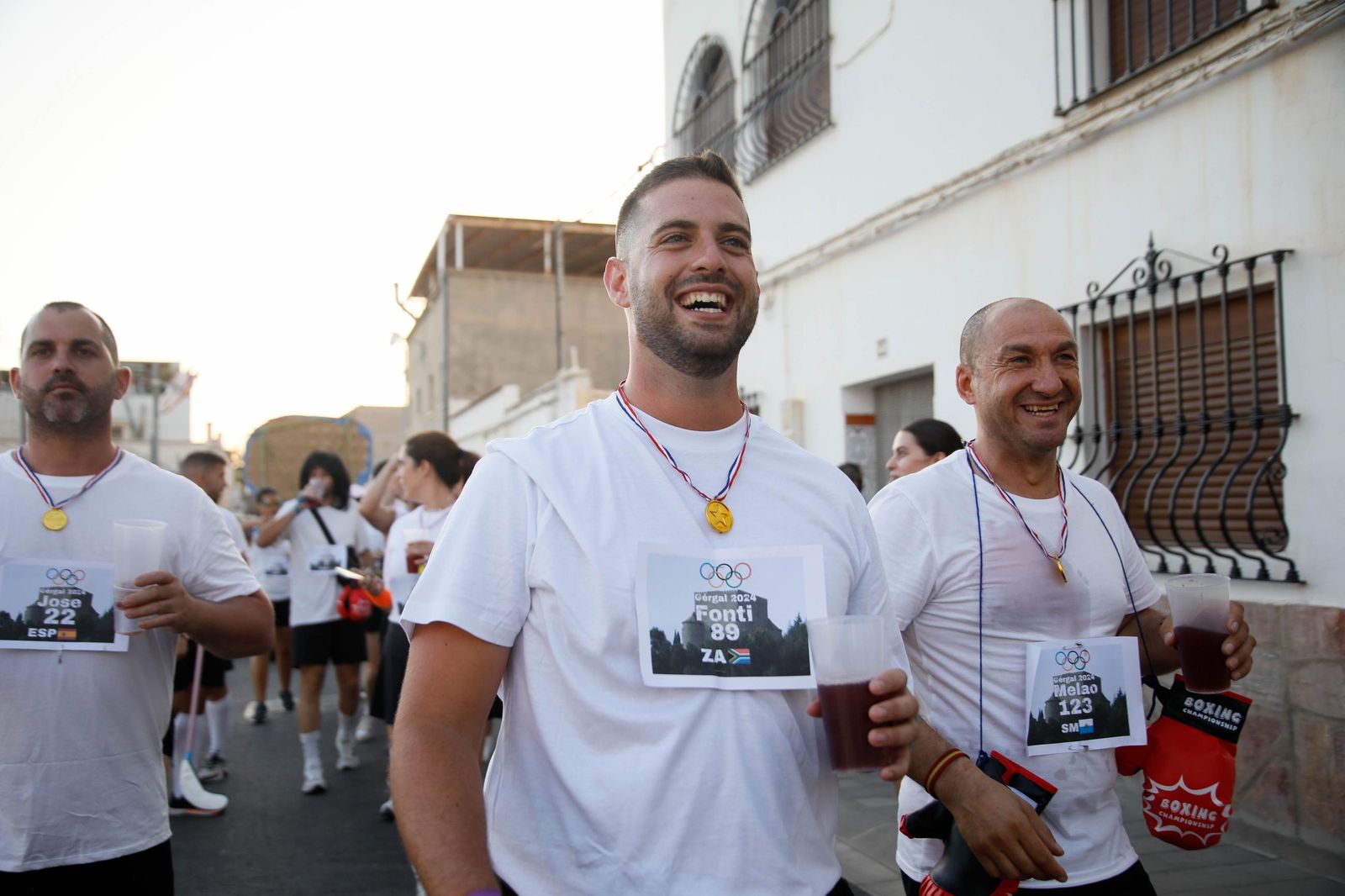 Así se ha vivido el tradicional desfile de carrozas de Gérgal