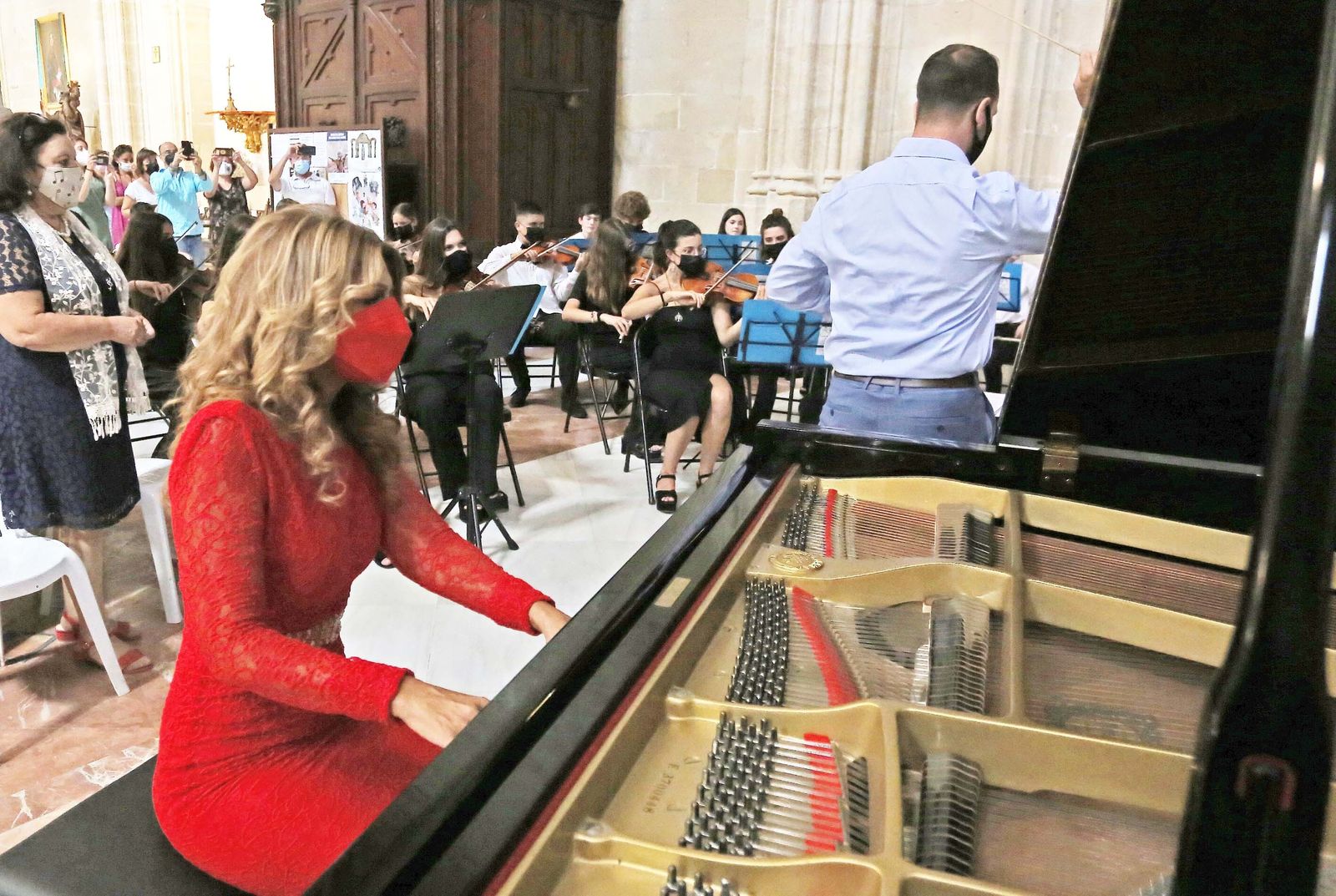 El Cardenal Carlos Amigo pronuncia el primer pregón Jacobeo en Santiago