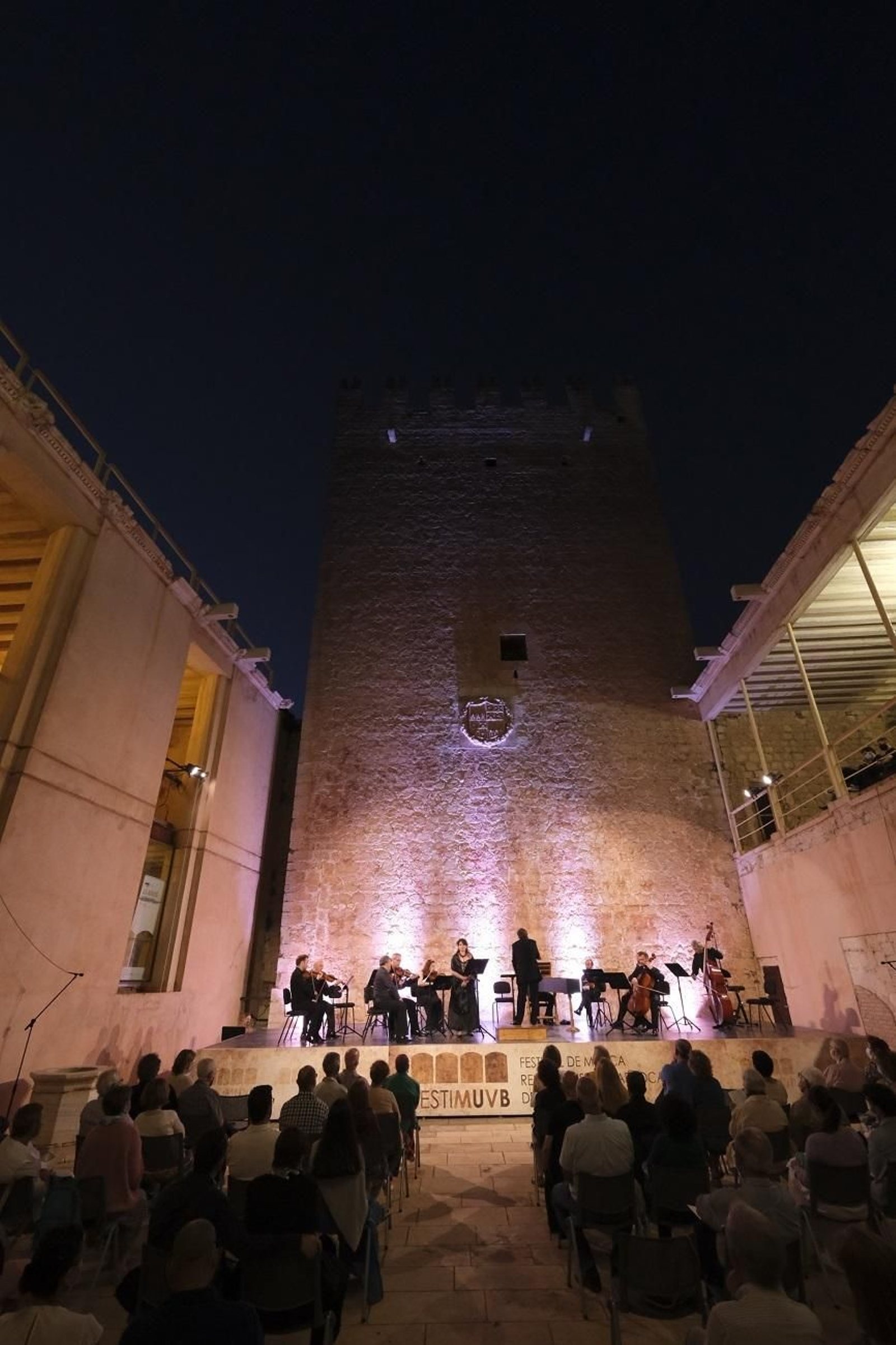 Fotogalería Orquesta de Cámara de San Petesburgo.Nidia Palacios, soprano. Festival de Música Renacentista y Barroca de Vélez Blanco.