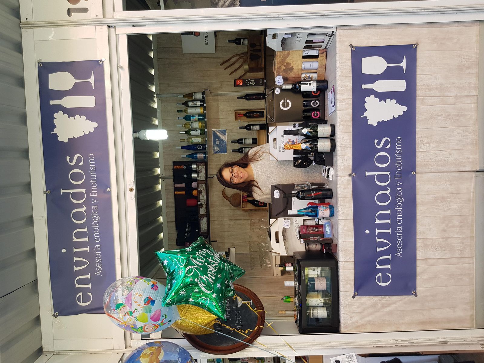 Rosa Pascual en el Estand de Envinados ubicado en la Rambla de la capital.