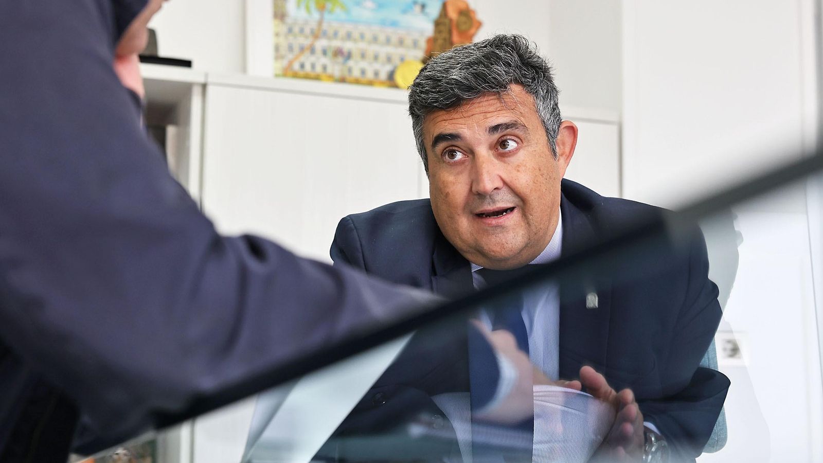 El delegado de la Junta de Andalucía en Huelva, José Manuel Correa, durante la entrevista concedida a Huelva Información.