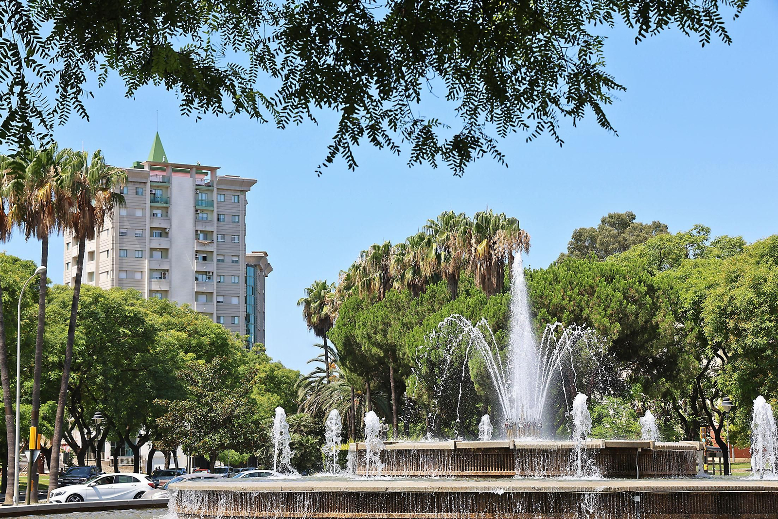 Imágenes de la Avenida de Andalucía en las mañanas de verano