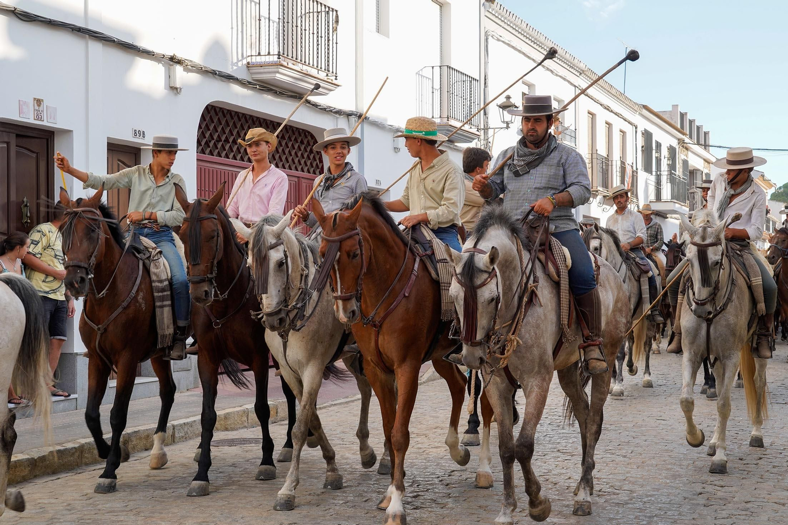 Las imágenes más destacas de la recogida de las yeguas en Hinojos