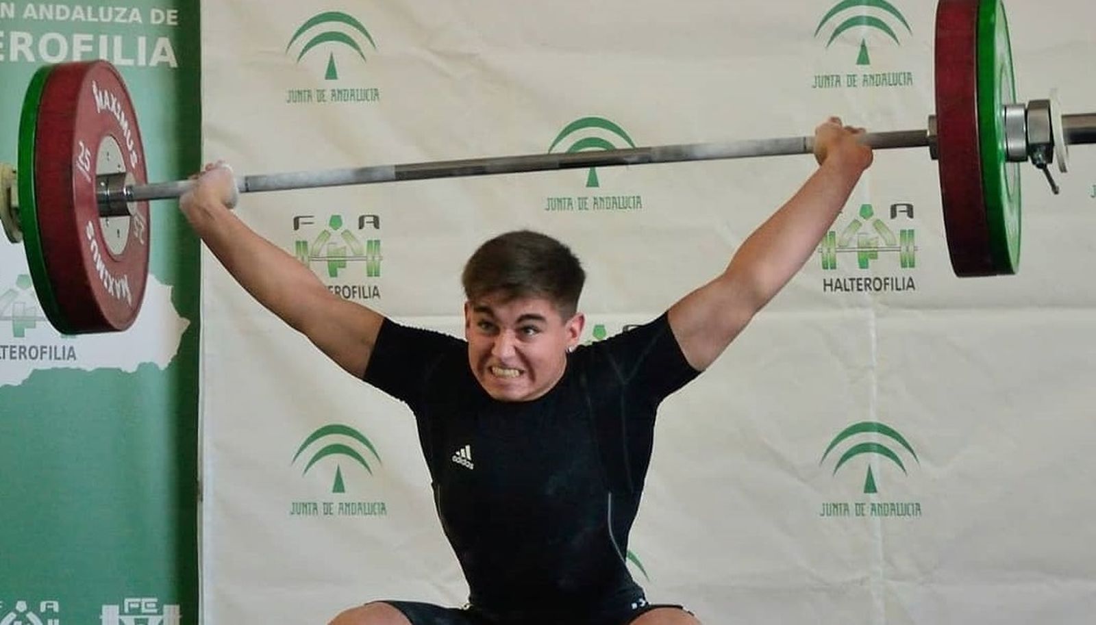 El haltera del CHSF Ángel Sánchez Baturone.