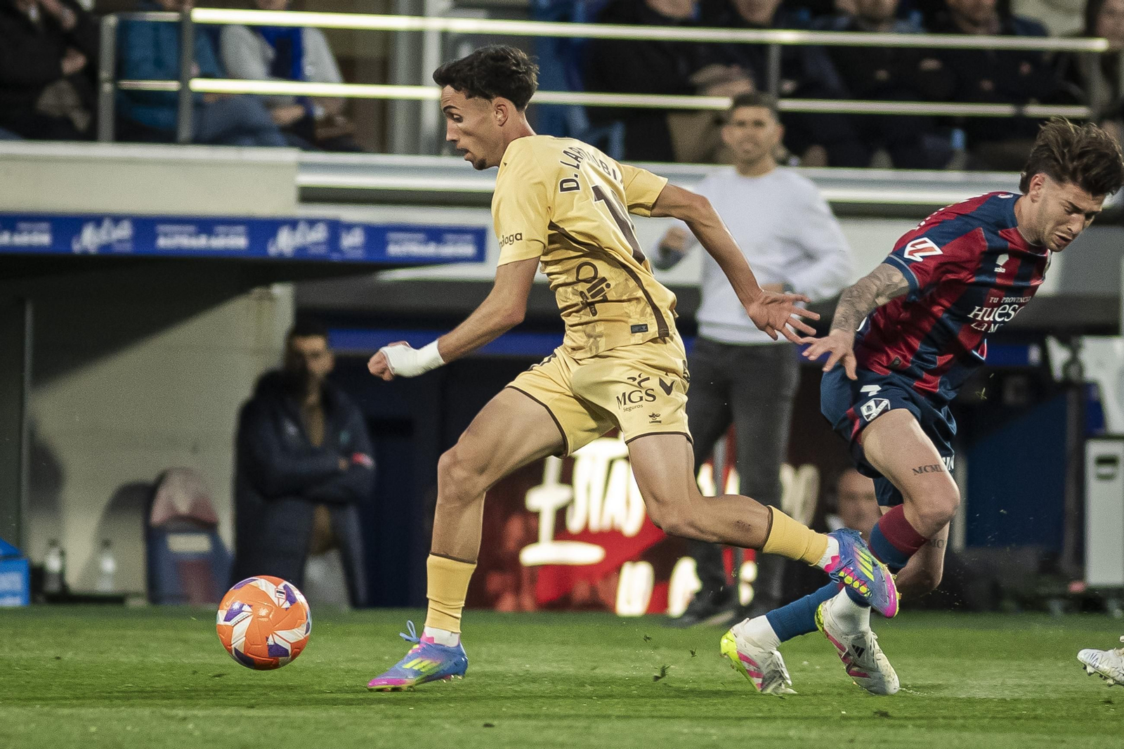 El Huesca-Málaga CF, en fotos
