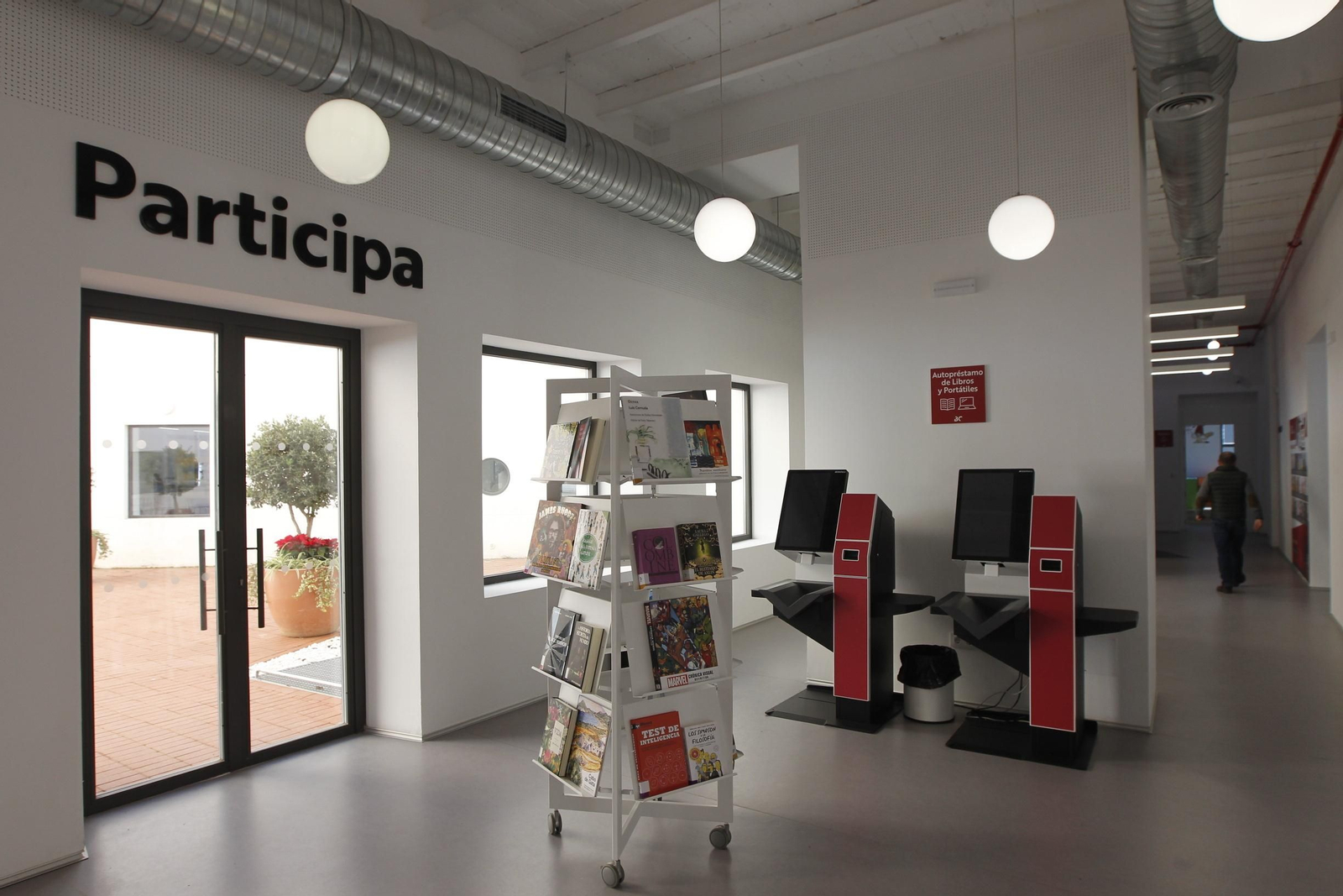 Fotogalería inauguración Biblioteca Central Municipal José María Artero. Almería