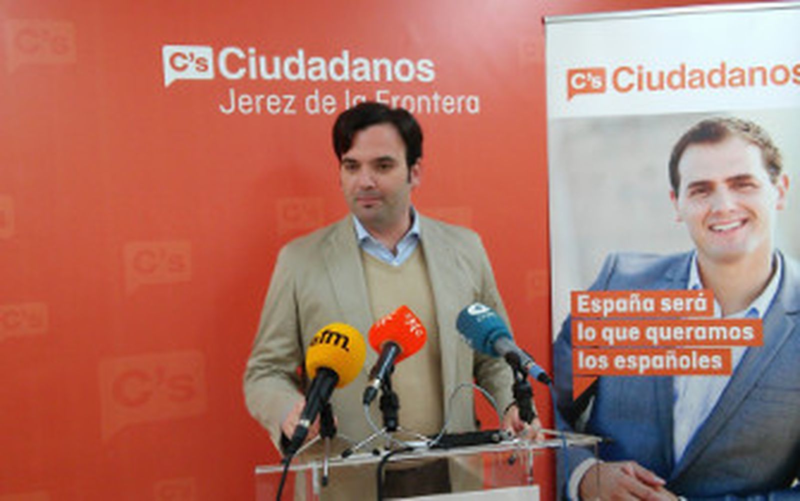 La pareja de Mario Rosado niega la supuesta agresión