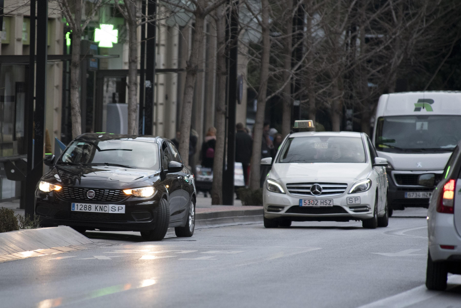 La Justicia vuelve a dar la razón a las VTC y seguirán circulando por el centro