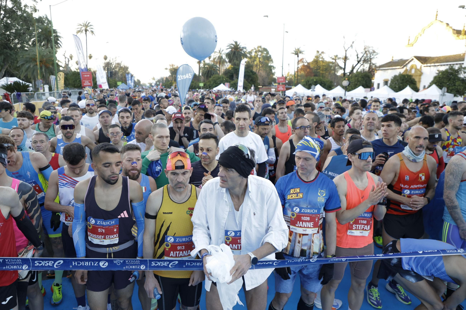 Búscate en el Zurich Maratón de Sevilla 2025