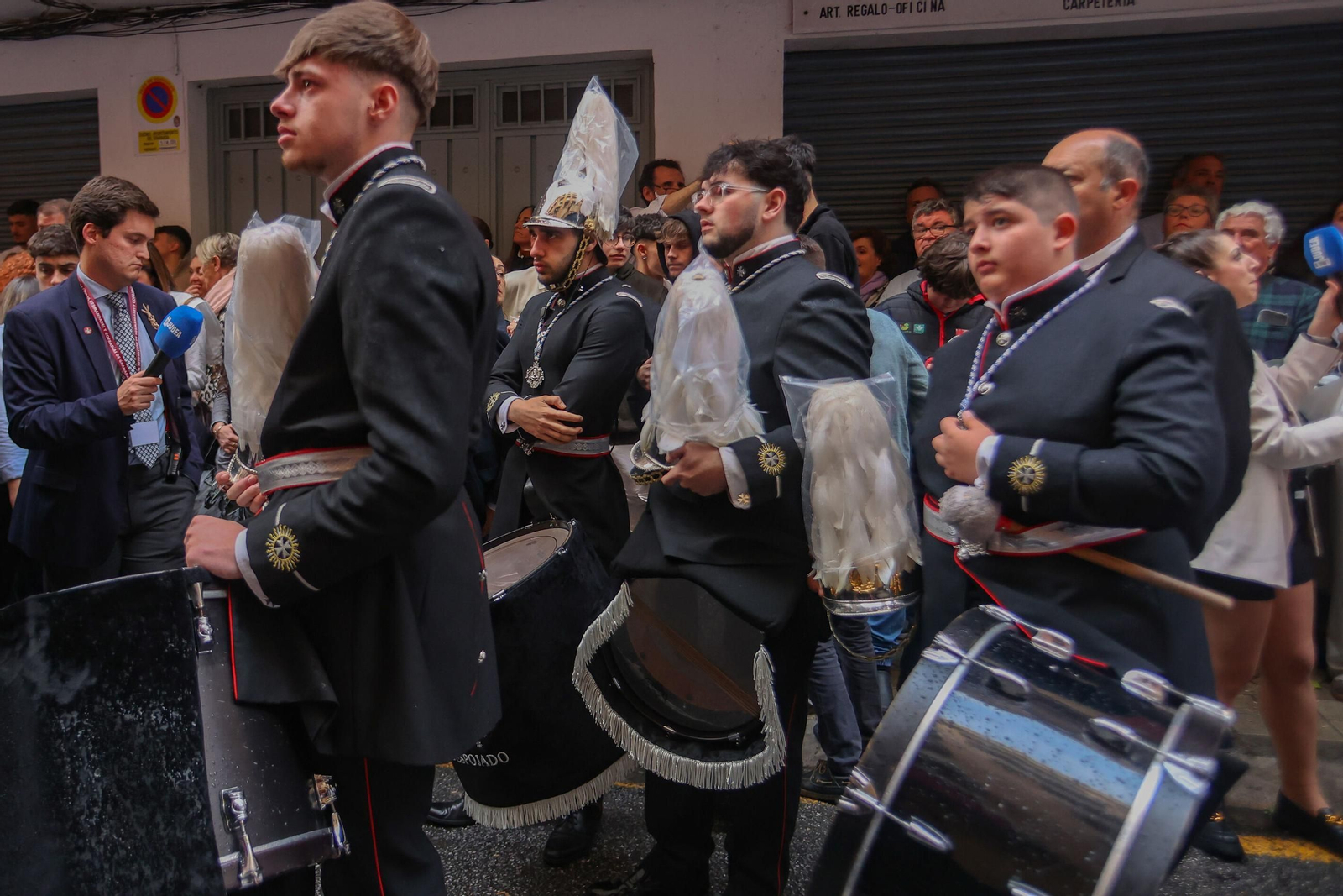 Así vivió Granada la suspensión de la Hermandad de Jesús Despojado 2025