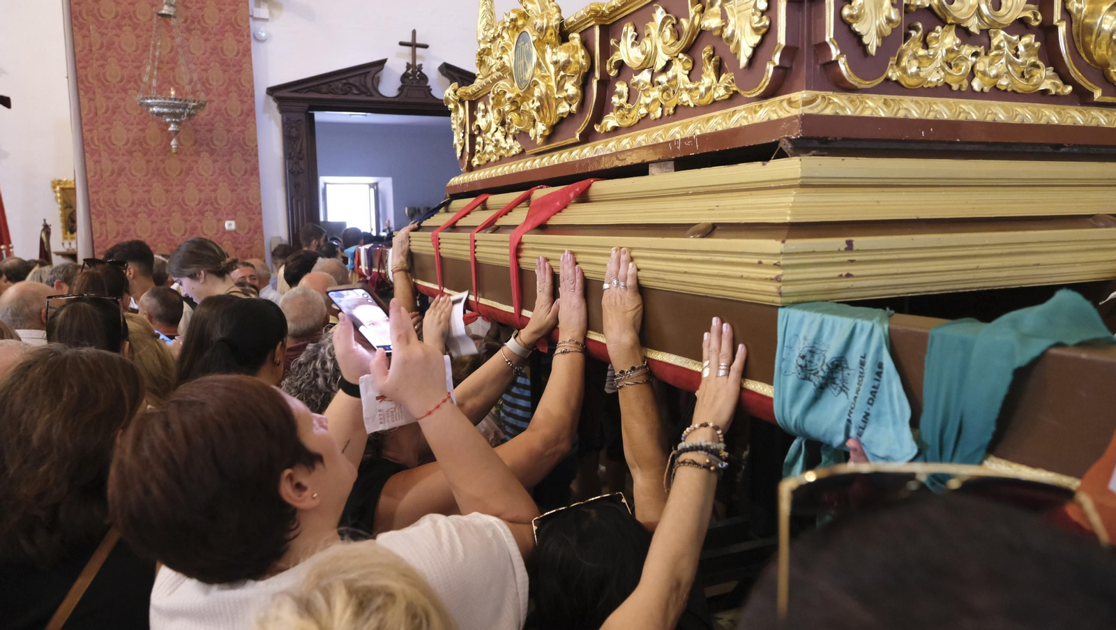 Las imágenes del Cristo de la Luz, en Dalías