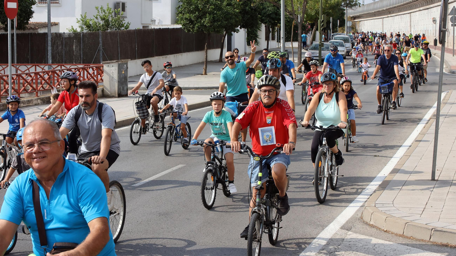 Búscate en el Día de la Bici Amistad por Jerez