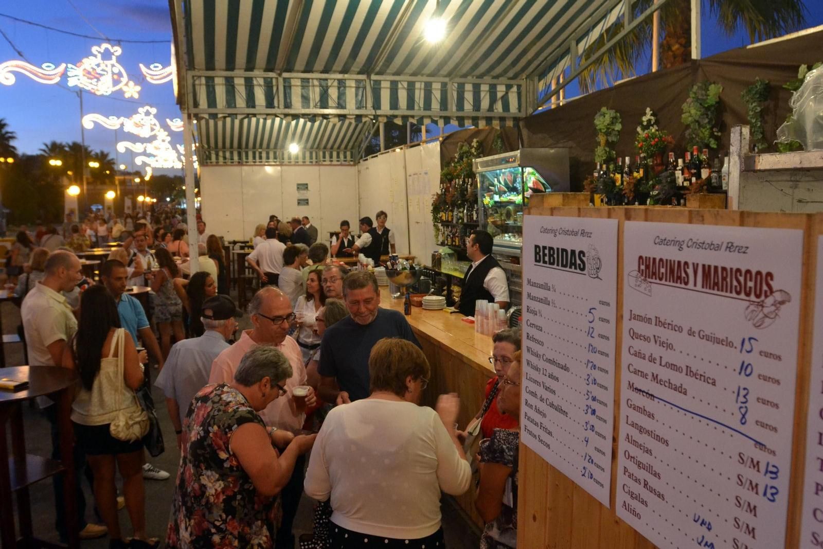 Turismo al alza y servicios al límite: Rota hace balance de un verano de récord