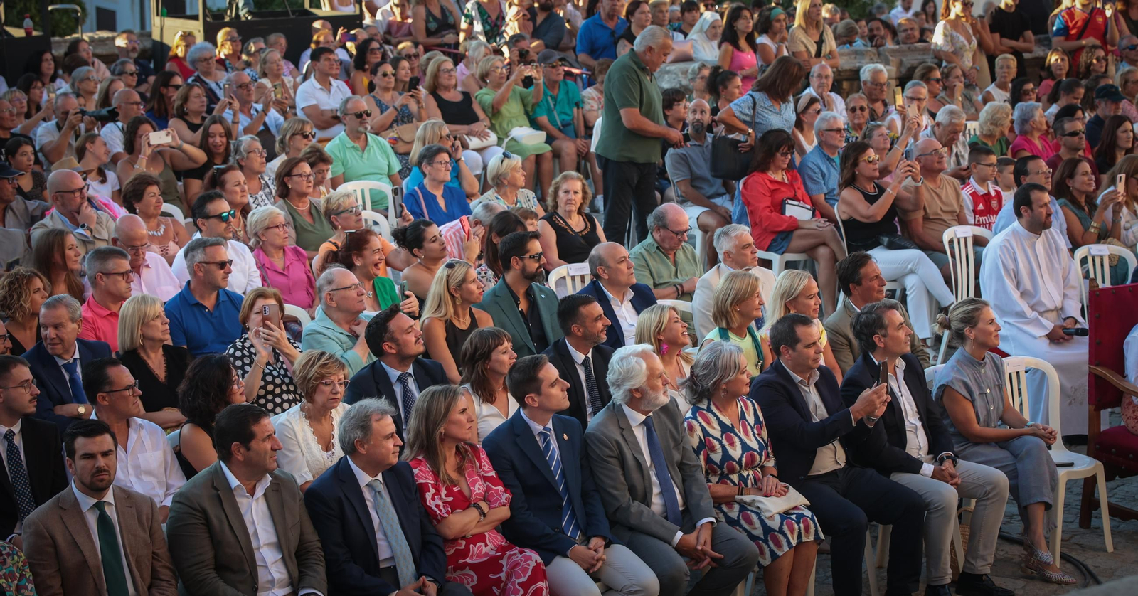 Imágenes de la Pisa de la Uva en la Catedral de Jerez