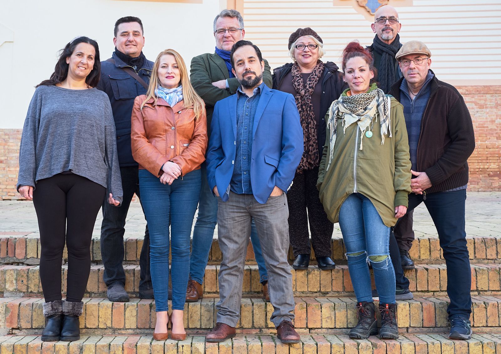 Jesús Amador, en el centro, junto a ocho de los integrantes de la lista que encabeza.