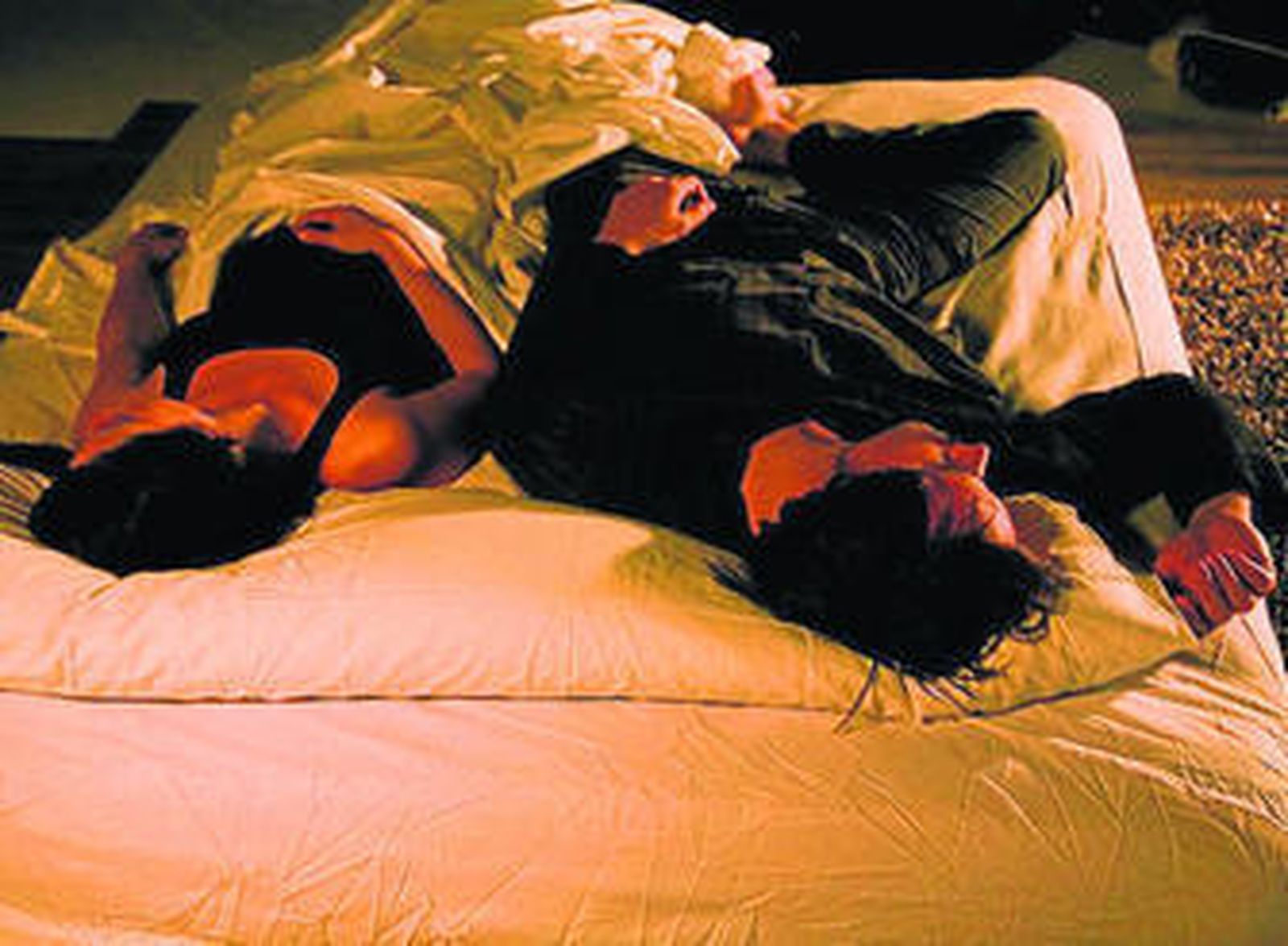 Una de las escenas de 'El amor dura 27 planos'.