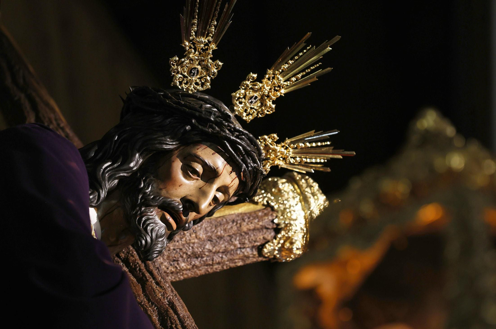 Las mejores imágenes de La Madrugá de Huelva: Hermandad del Nazareno