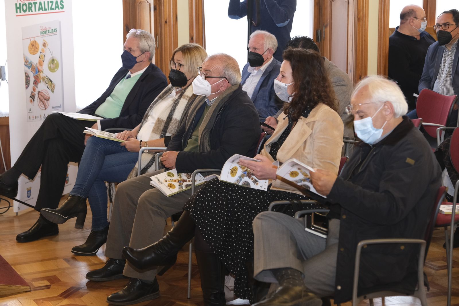 Fotogalería presentación libro 'Recetas con Hortalizas'. Diario de Almería