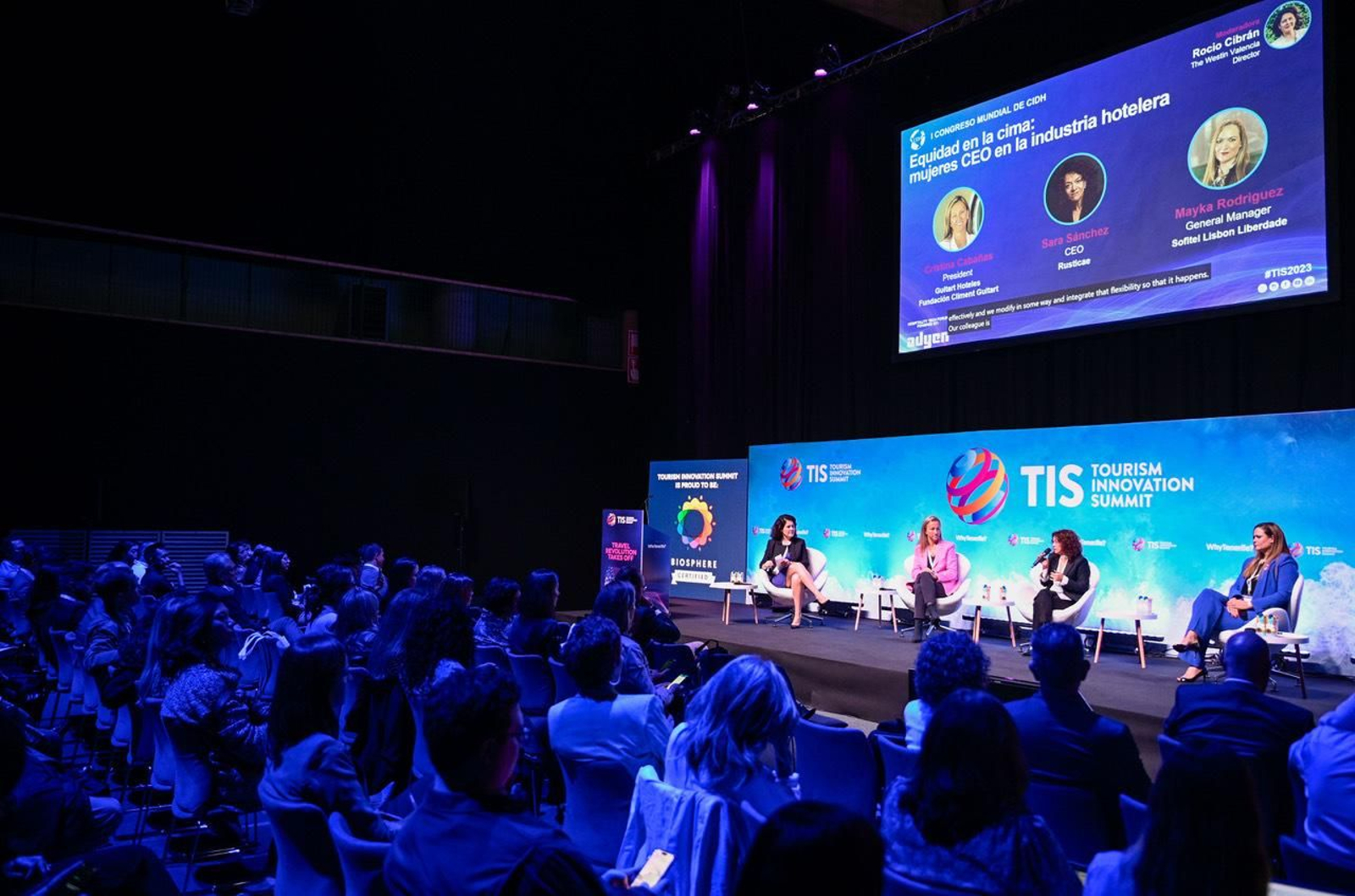 Más de 7.000 congresistas han pasado por el Tourism Innovation Summit en Sevilla