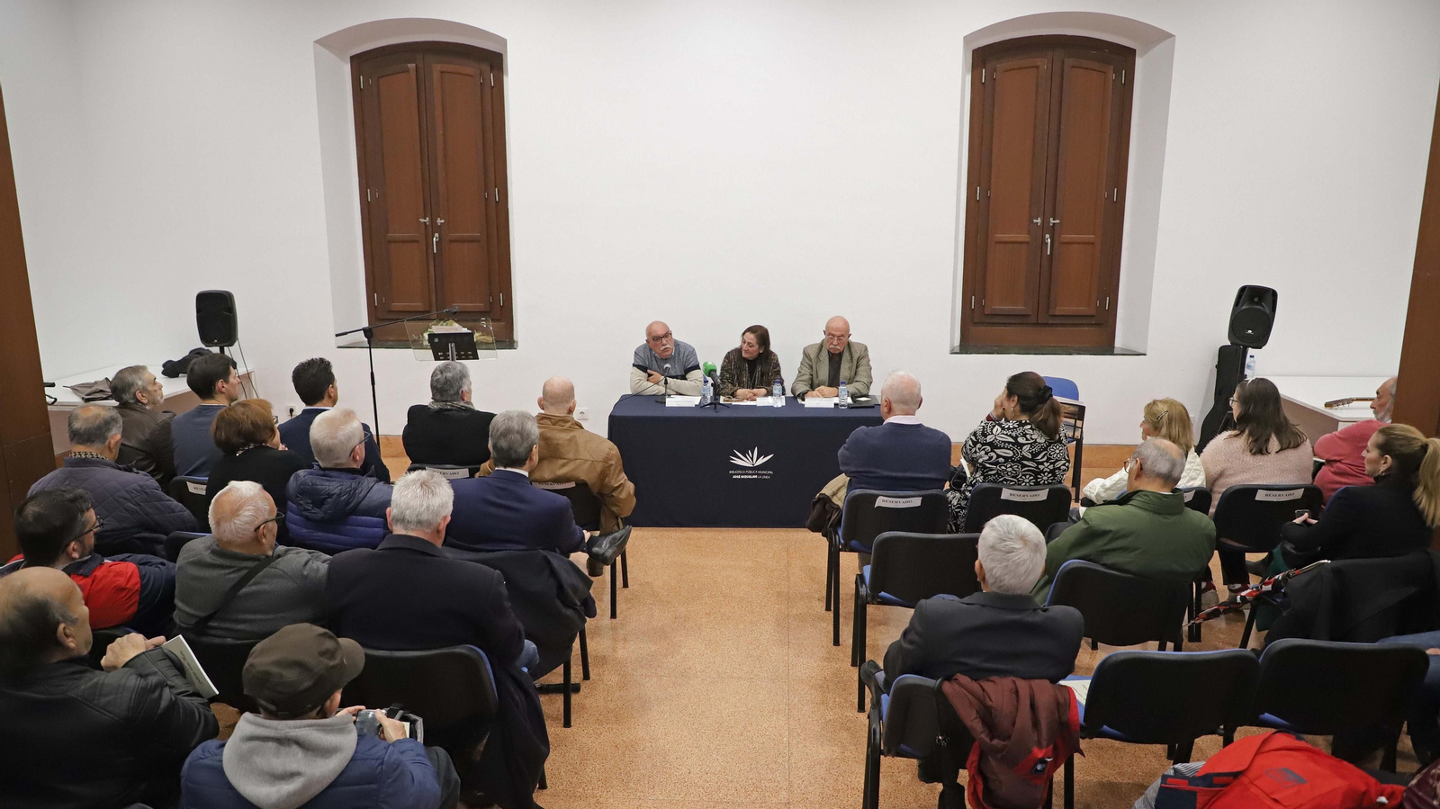 Fotos de la presentación del libro 'Vivencias y recuerdos de Guillermo León Barba' en La Línea