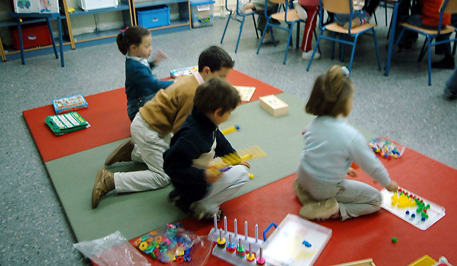 Alumnos en un aula matinal, servicio que prestan en los colegios empresas del sector educativo.
