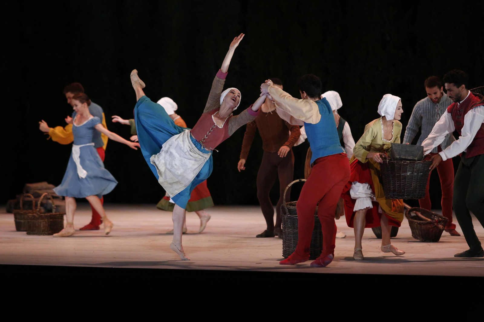 Las imágenes del 'Giselle' del Ballet du Capitole de Toulouse