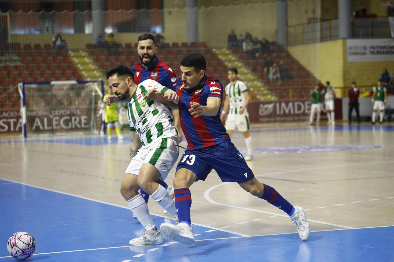 Las imágenes de la remontada del Córdoba Futsal ante el Levante