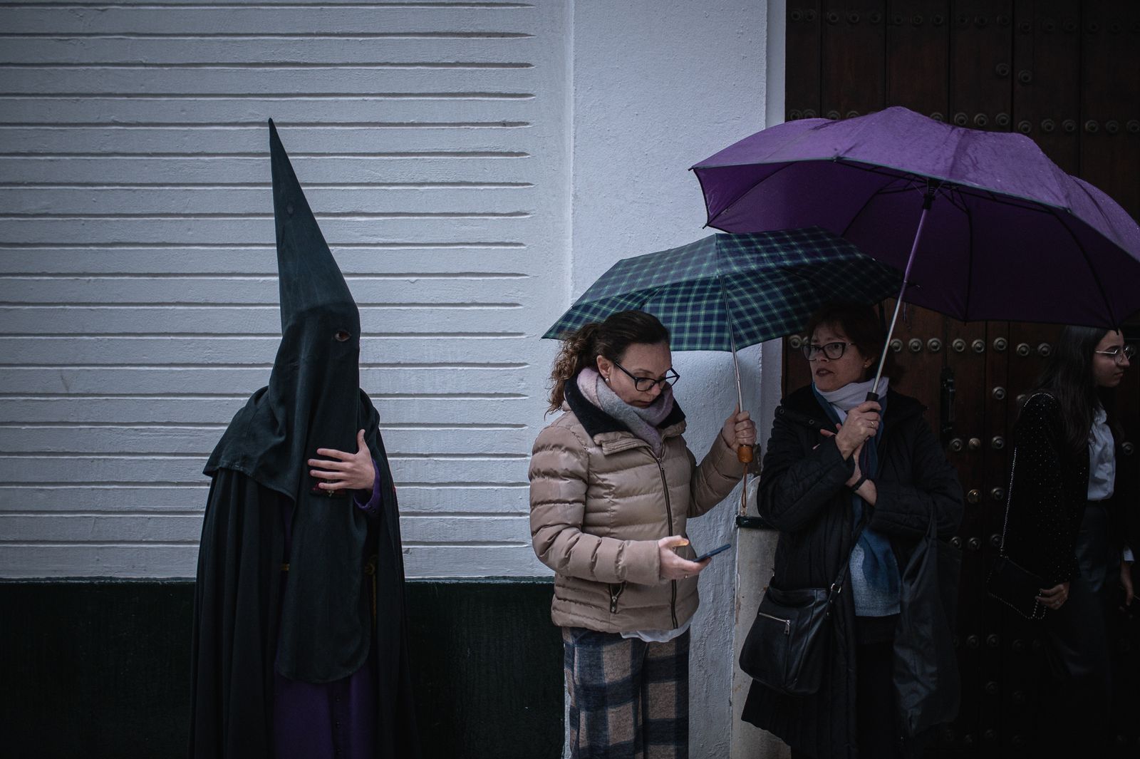 Las imágenes de la Hermandad de la Sagrada Mortaja en la Semana Santa de Sevilla 2024