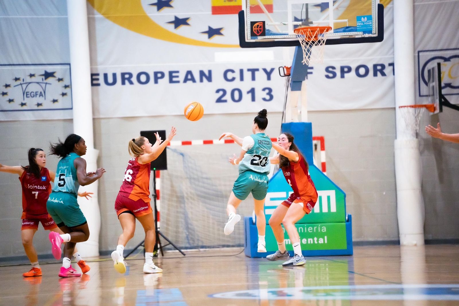 El CAB Estepona, en acción.