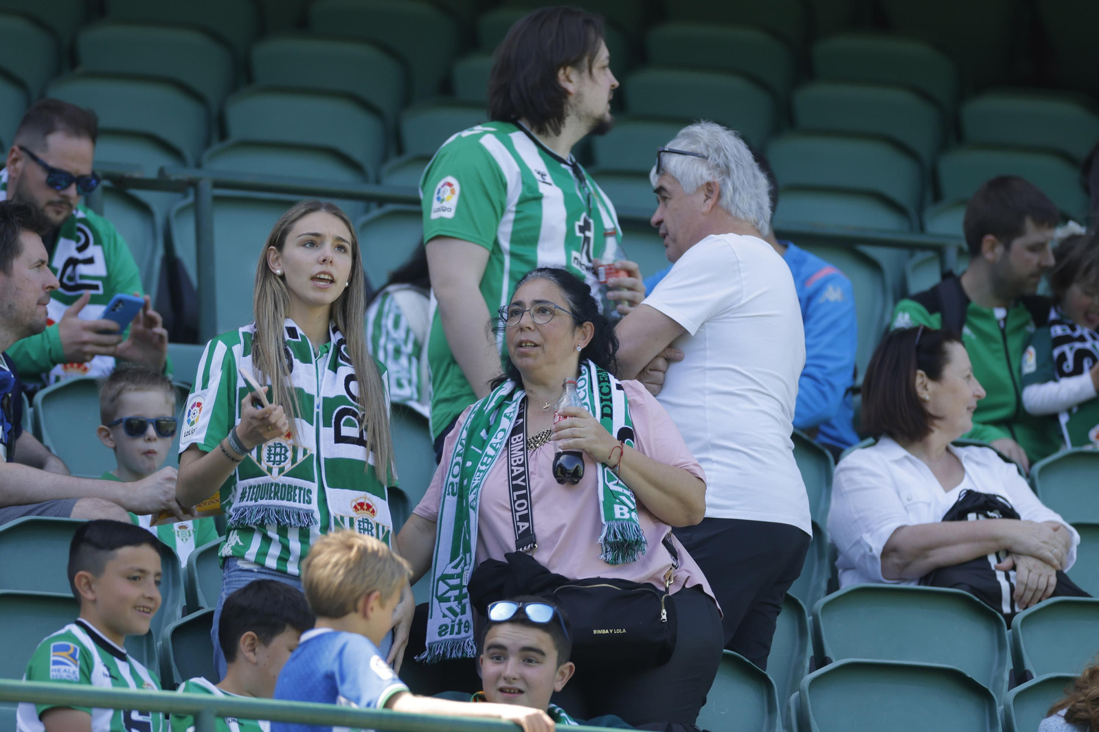 Búscate en las fotos del Betis-Mallorca