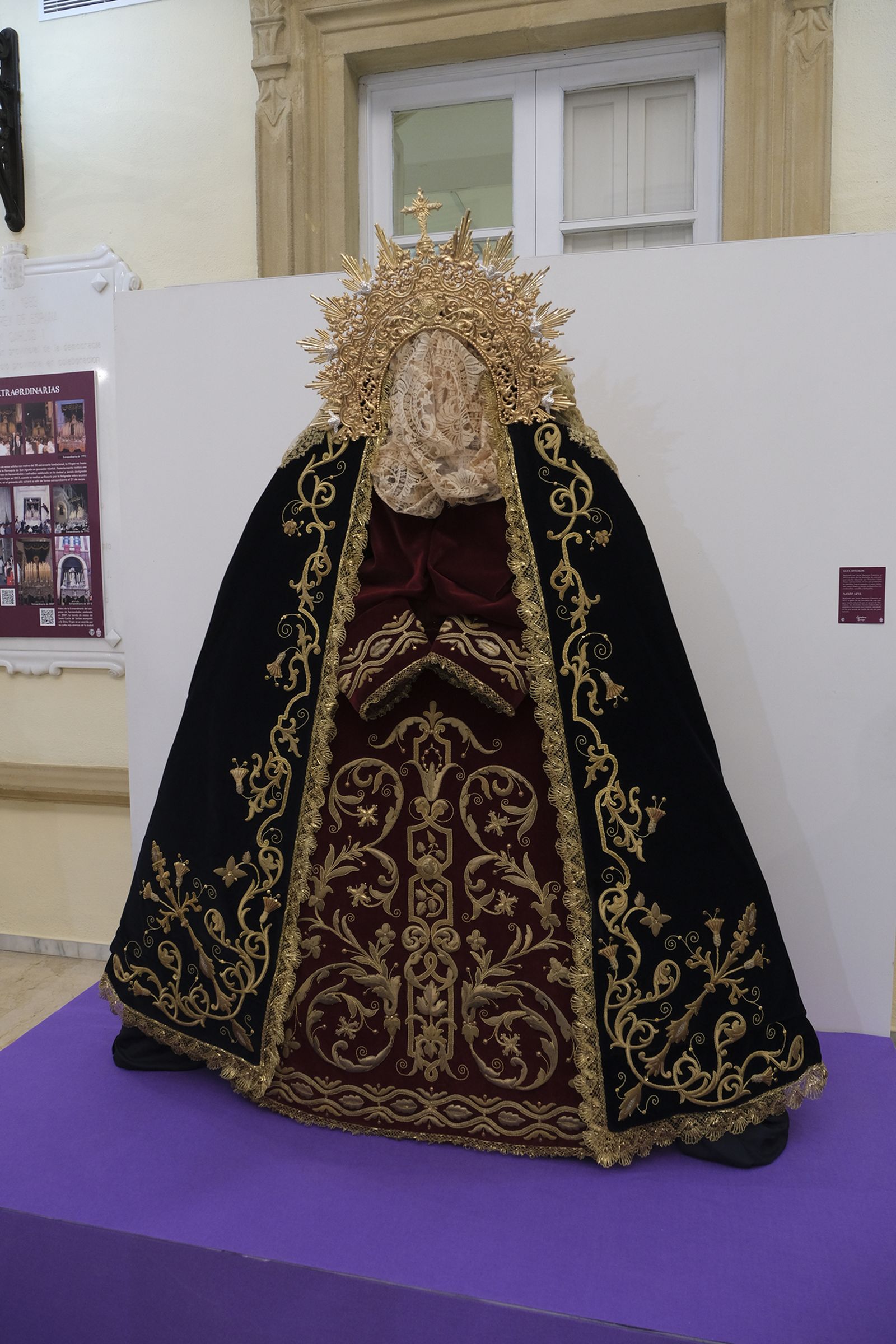 Imágenes exposición Cofradía del Silencio. Diputación de Almería